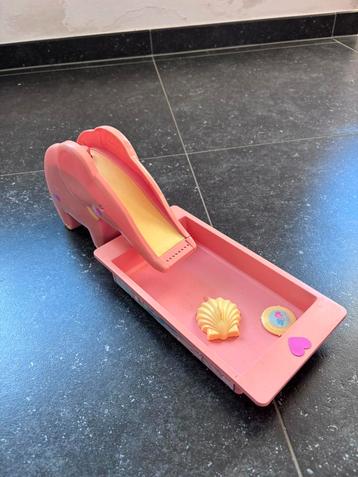 Barbie set kinderzwembad en glijbaan jaren 90 beschikbaar voor biedingen