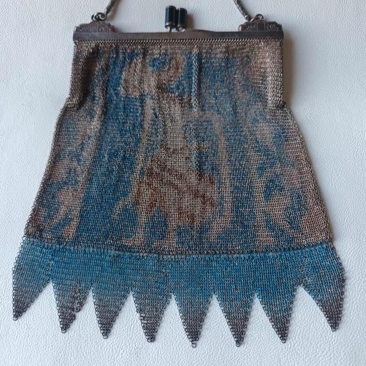 Antiek Djokja zilveren beugeltasje, Antiek en Kunst, Antiek | Goud en Zilver, Zilver, Ophalen of Verzenden