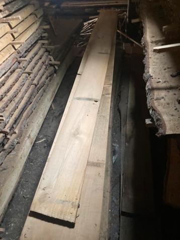Bekantrechte planken Tamme Kastanje beschikbaar voor biedingen