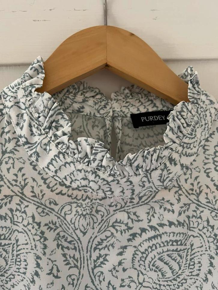 Blouse Purdey, mouwloos, maat 42, wit grijs groen, Kleding | Dames, Tops, Zo goed als nieuw, Ophalen of Verzenden