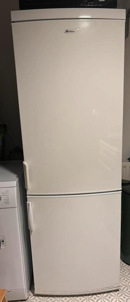 Koelkast gratis ophalen, Witgoed en Apparatuur, Koelkasten en IJskasten, Gebruikt, Met aparte vriezer, 200 liter of meer, 160 cm of meer