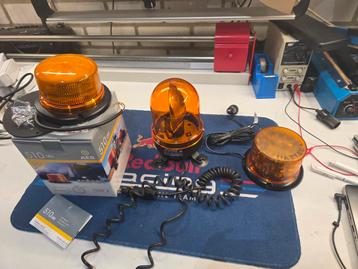 Zwaailampen zwaailichten vast en magneet montage ece r65 beschikbaar voor biedingen