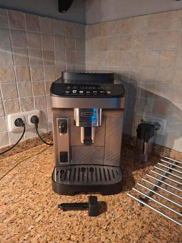 Koffiemachine De Longhi Magnifica Evo beschikbaar voor biedingen