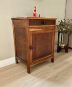 Zweeds klepkastje uit vroegere tijden voor waskom + waterkan, Antiek en Kunst, Antiek | Meubels | Kasten, Ophalen