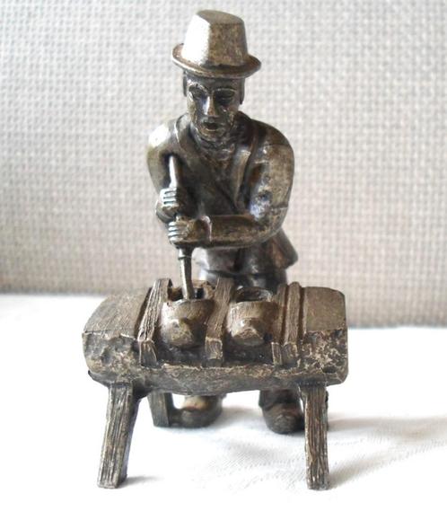 Tinnen beeld Klompenmaker. Daalderop Made in Holland 193, Antiek en Kunst, Antiek | Tin, Ophalen of Verzenden