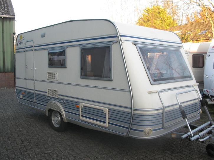 TEC Travel King Saphir 450 bj 1999 met voortent, Caravans en Kamperen, Caravans, Bedrijf, tot en met 4, 750 - 1000 kg, Treinzit