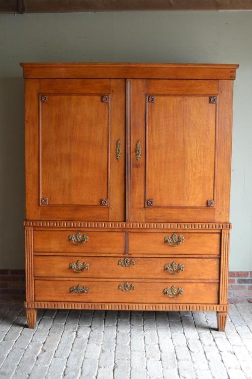Prachtig antiek eiken houten Empire kabinet., Antiek en Kunst, Antiek | Meubels | Kasten, Verzenden