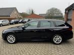 Skoda Octavia Combi 1.5 TSI First Edition Highline NL-Auto, Stof, 4 cilinders, 150 pk, Zwart