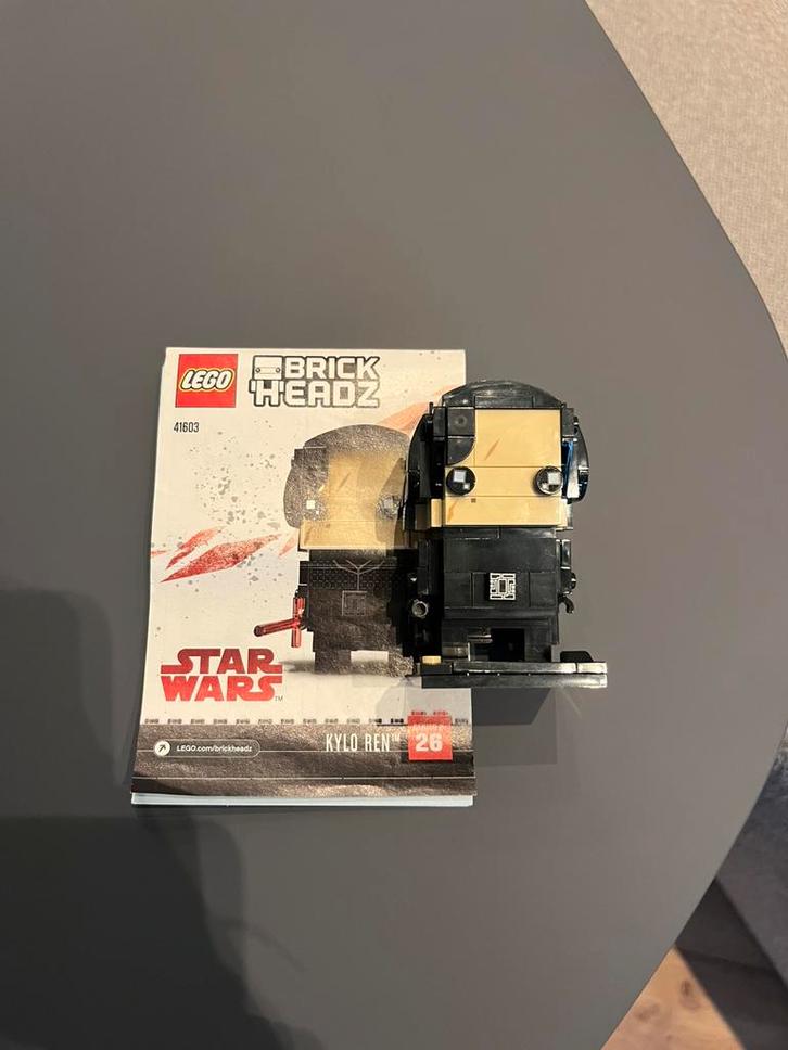 Lego BRICKHEADZ Kylo Ren, Hobby en Vrije tijd, Modelbouw | Auto's en Voertuigen, Zo goed als nieuw, Auto, Groter dan 1:32, Overige merken