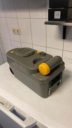 Toilet cassette, Ophalen, Gebruikt