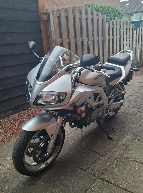 Suzuki sv 650s 2005, Motoren, Motoren | Suzuki, Particulier, Naked bike, meer dan 35 kW, 2 cilinders, Ophalen