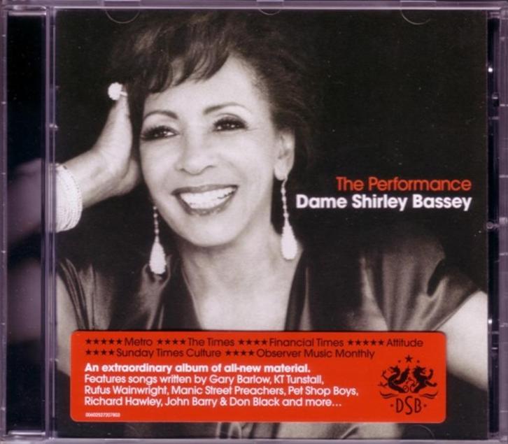 DAME SHIRLEY BASSEY CD THE PERFORMANCE + pet shop boys song, Cd's en Dvd's, Cd's | Pop, Zo goed als nieuw, 1980 tot 2000, Ophalen of Verzenden