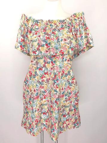 Leuke off shoulder zomerjurk H&M met zakken maat XS
 beschikbaar voor biedingen