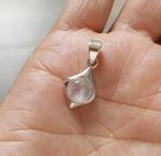 925 zilveren hanger met natuurlijke R. Maansteen, Sieraden, Tassen en Uiterlijk, Kettinghangers, O.T., Wit, Nieuw, Ophalen of Verzenden