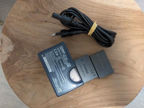 Canon CB-2LSE met 3 stuks NB-1LH accu, Audio, Tv en Foto, Fotografie | Accu's en Batterijen, Zo goed als nieuw, Ophalen of Verzenden