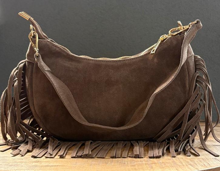 Nieuwe dames tas taupe suède, Sieraden, Tassen en Uiterlijk, Tassen | Schoudertassen, Nieuw, Overige merken, Overige kleuren, Leer