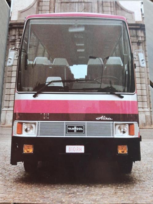 folder Van Hool programma , Franstalig  ( W ), Boeken, Auto's | Folders en Tijdschriften, Zo goed als nieuw, Overige merken, Ophalen of Verzenden