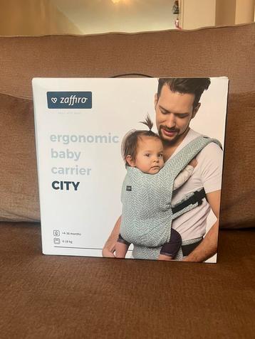 Zaffiro ergonomic baby carrier city •in doos nooit gebruikt 