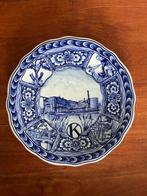 Delftsblauw bord Linoleumfabrieken Krommenie Wormerveer, Ophalen of Verzenden, Zo goed als nieuw, Porselein, Bord of Schaal