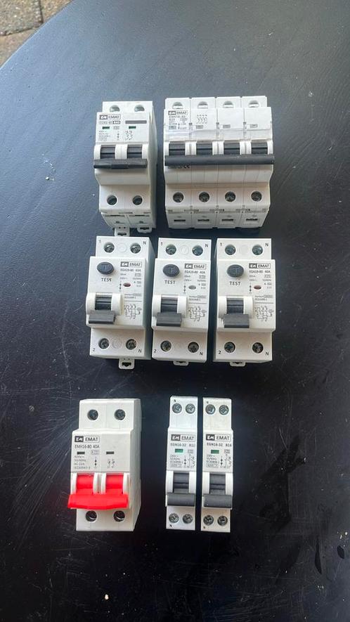 Nieuwe Emat automaat aardlekschakelaar, Doe-het-zelf en Verbouw, Elektra en Kabels, Nieuw, Ophalen of Verzenden