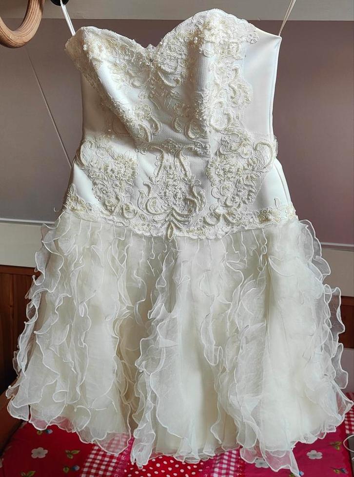 Elegante gebroken witte trouwjurk maat 34, Kleding | Dames, Trouwkleding en Trouwaccessoires, Gedragen, Trouwjurk, Wit, Ophalen of Verzenden