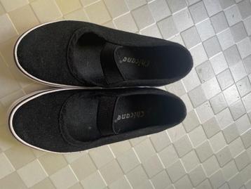 Gymschoenen 27 beschikbaar voor biedingen
