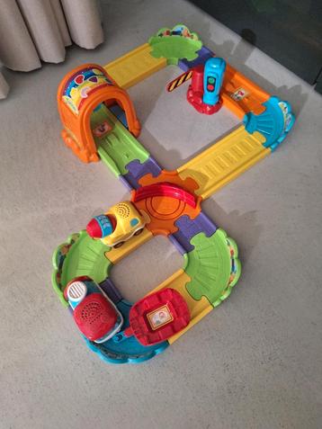 Vtech toet toet treinbaan beschikbaar voor biedingen