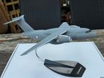 KLU Embraer C-390 schaal 1/100, Ophalen of Verzenden, Nieuw, Elektro