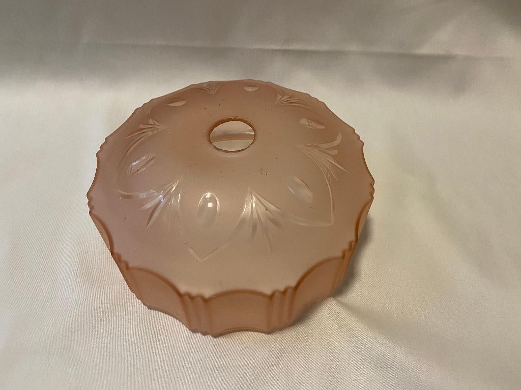 Retro/Art Deco stijl Mooi gesatineerd glazen lampenkapje, Huis en Inrichting, Lampen | Lampenkappen, Ophalen, Gebruikt, Overige kleuren