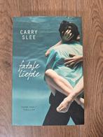 Carry Slee - Fatale liefde, young adult thriller, Carry Slee, Ophalen of Verzenden, Zo goed als nieuw, Nederland