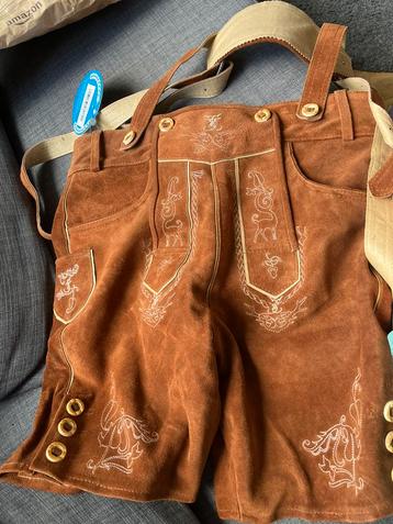Lederhosen “leather shorts” beschikbaar voor biedingen