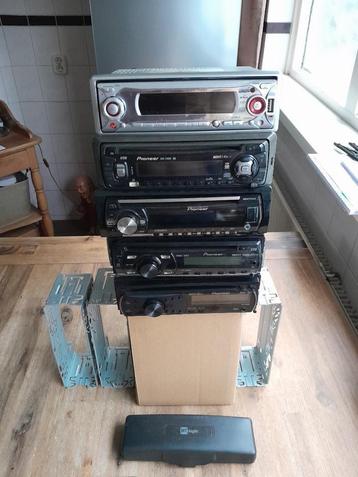 5x AUTORADIO CD - 4x PIONEER + MTlogic - OPRUIMING - 1 Koop! beschikbaar voor biedingen