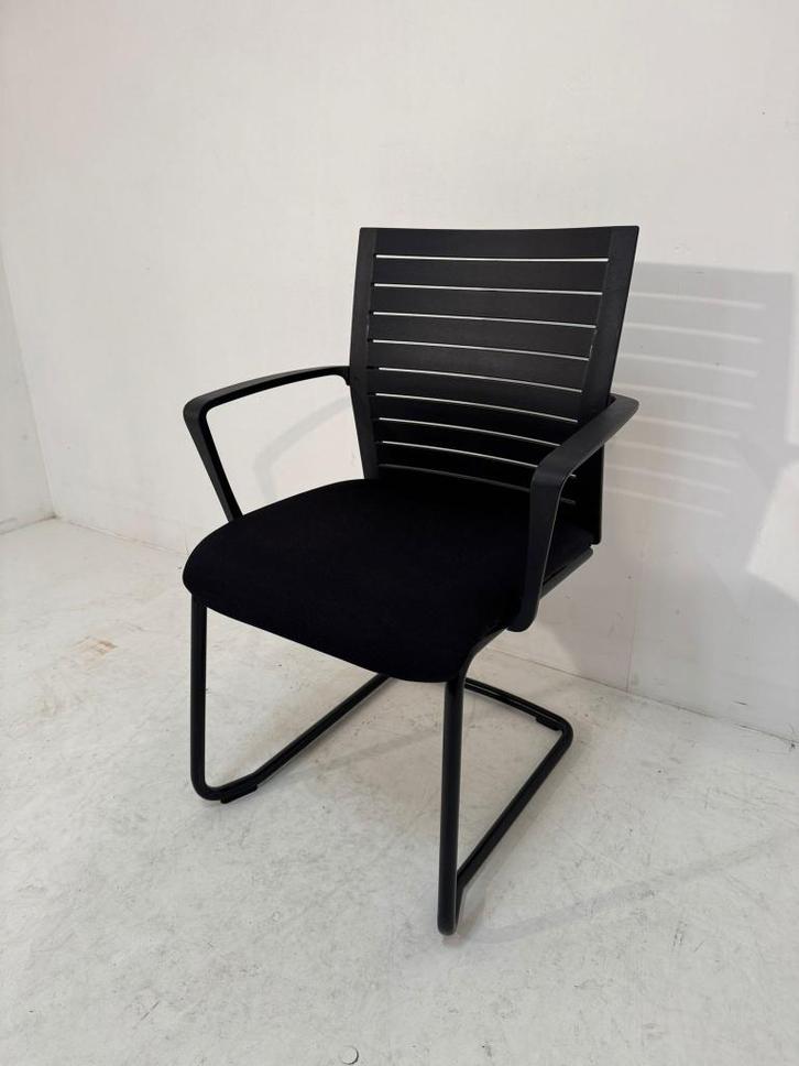 Partij Werndl conferentiestoelen gebruikt zwart €69,- p/st, Doe-het-zelf en Verbouw, IJzerwaren en Bevestigingsmiddelen, Gebruikt