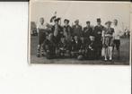 Poeldijk Carnaval-voetbalelftal met scheidsrechter v Beek., Ophalen of Verzenden, 1920 tot 1940, Ongelopen, Zuid-Holland