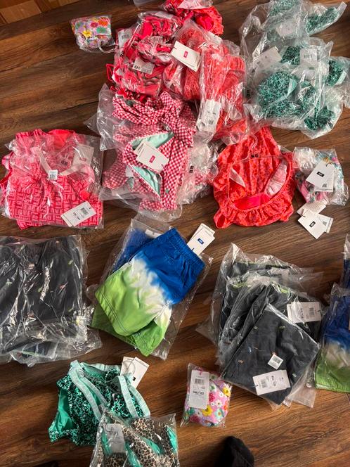 Rest partij nieuwe kinder zwemkleding, Kinderen en Baby's, Kinderkleding | Kinder-zwemkleding, Nieuw, Badpak, Meisje, Ophalen