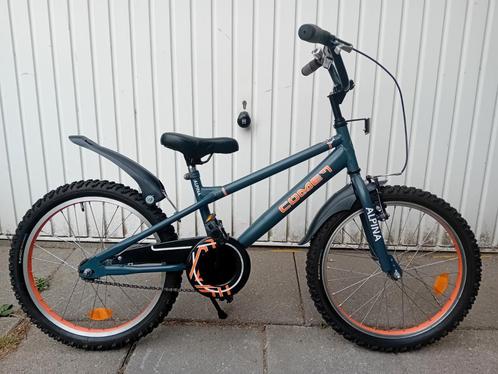Stoere mooie gepoetste fiets 20 inch zgan Comet Alpina, Fietsen en Brommers, Fietsen | Jongens, Zo goed als nieuw, 20 inch, Handrem