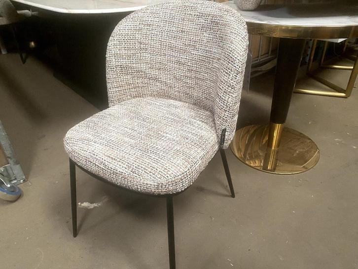 Richmond Interiors twee Eetkamerstoelen Elvi, Huis en Inrichting, Stoelen, Zo goed als nieuw, Twee, Stof, Overige kleuren, Ophalen