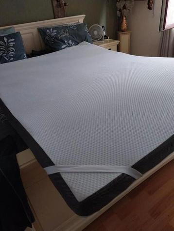 caravanbed topper beschikbaar voor biedingen