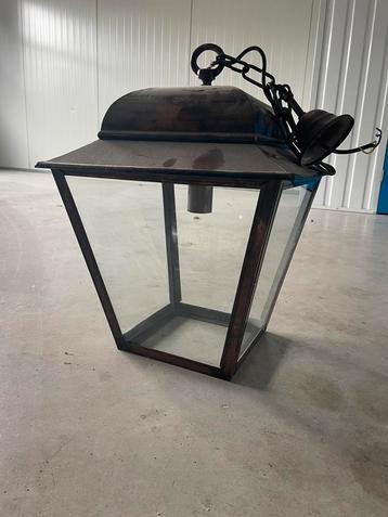 Mooie grote hanglamp beschikbaar voor biedingen