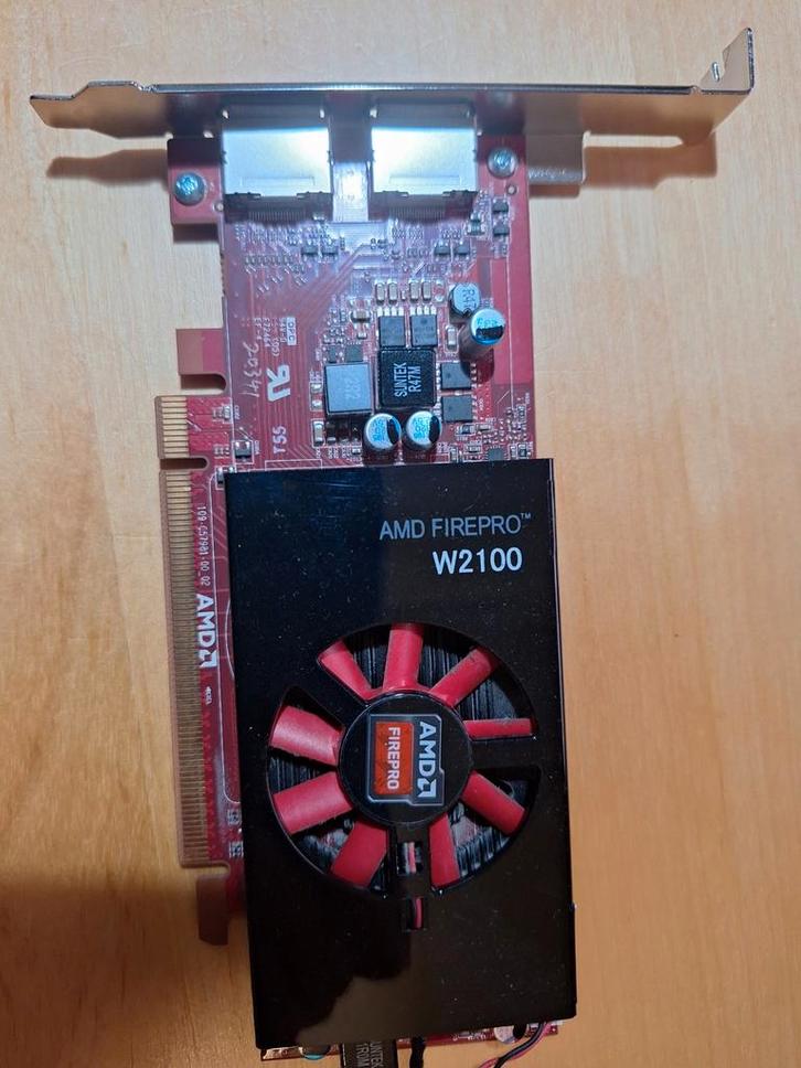 AMD FirePro W2100 Grafische Kaart, Computers en Software, Videokaarten, Gebruikt, AMD, PCI-Express 3.0, GDDR5, DisplayPort, DVI