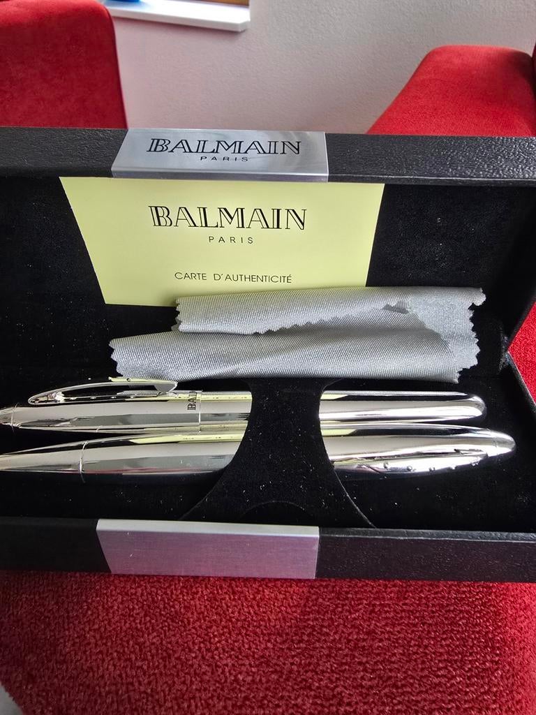 Balmain pennenset, Verzamelen, Pennenverzamelingen, Ophalen of Verzenden, Balpen, Overige merken