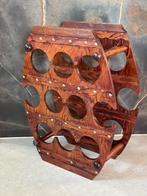 Vintage handgemaakt houten wijnrek uit Taiwan., 5 tot 15 flessen, Ophalen of Verzenden, Zo goed als nieuw, Minder dan 50 cm