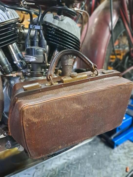 antieke doktertas, Motoren, Onderdelen | Oldtimers, Ophalen of Verzenden
