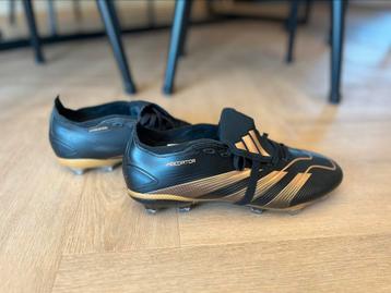 Adidas Predator voetbalschoenen mt 43 1/3 beschikbaar voor biedingen
