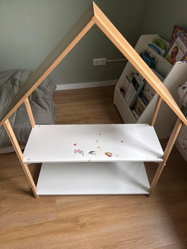 Gratis Huisvormige Kinderkamer Kast, Kinderen en Baby's, Kinderkamer | Commodes en Kasten, Gebruikt, Kast, Minder dan 90 cm, Minder dan 75 cm