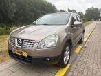 Nissan Qashqai 2.0 Tekna 4WD-Pano/Leer, Traction-control, 4 cilinders, Bruin, Bedrijf