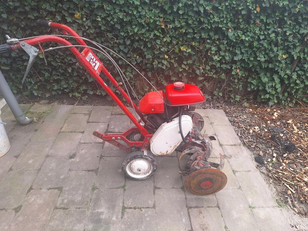 Grondfrees, Tuin en Terras, Hand-tuingereedschap, Gebruikt, Ophalen of Verzenden