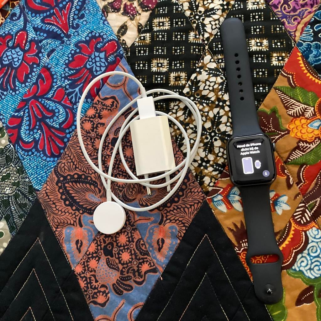 Apple Watch se1e Generatie 44 mm, Sieraden, Tassen en Uiterlijk, Smartwatches, Gebruikt, IOS, Ophalen of Verzenden, Waterdicht