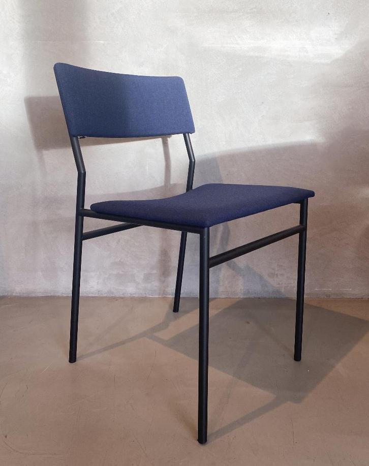 Spectrum SE 07 eetkamerstoel, set van 4 (nieuwprijs= €3.024), Huis en Inrichting, Stoelen, Nieuw, Vier, Metaal, Stof, Overige kleuren