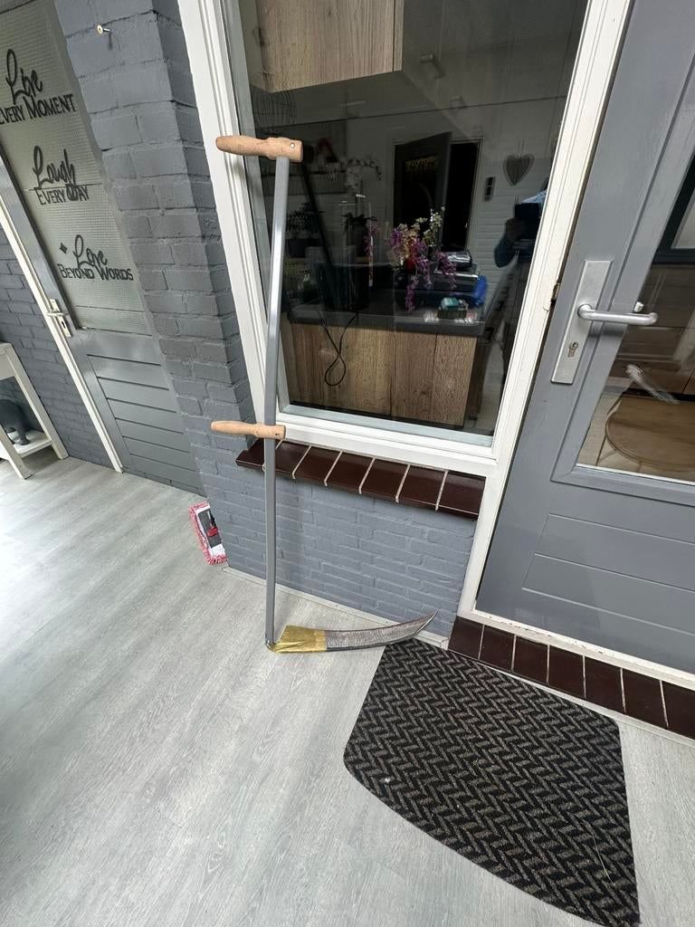 Nieuwe zeis, Ophalen, Nieuw